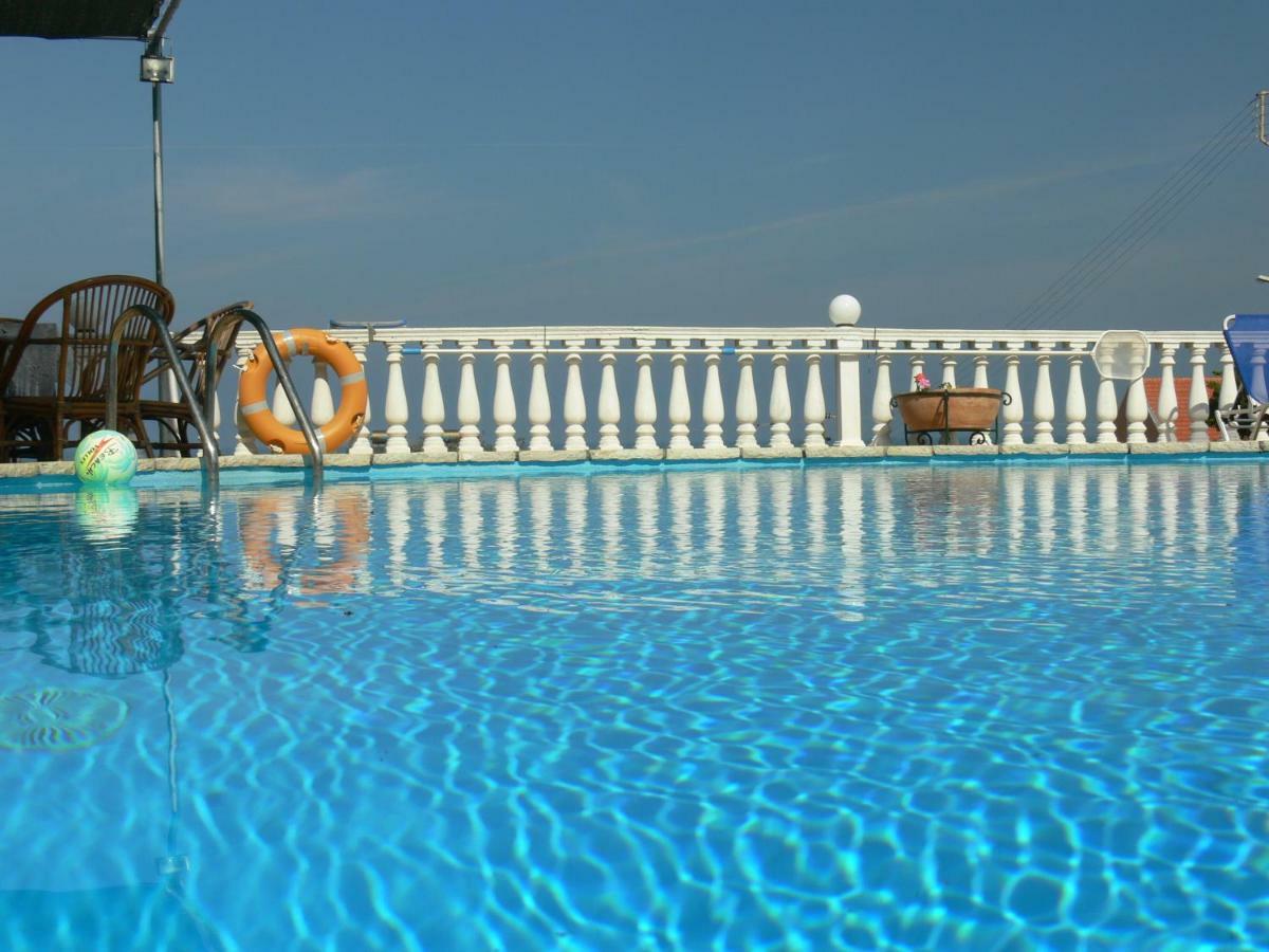 Angela Apartments Pool Gardens And Sea Views 阿吉欧史芬尼 外观 照片